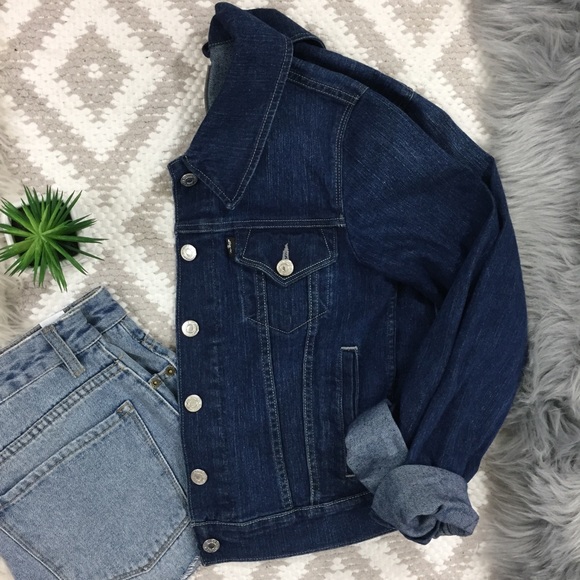 Levi's Jackets & Blazers - Levi’s Darkwash Denim Jacket